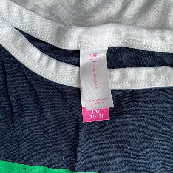 No boundaries sheer tank top size large - Picture 2 of 6